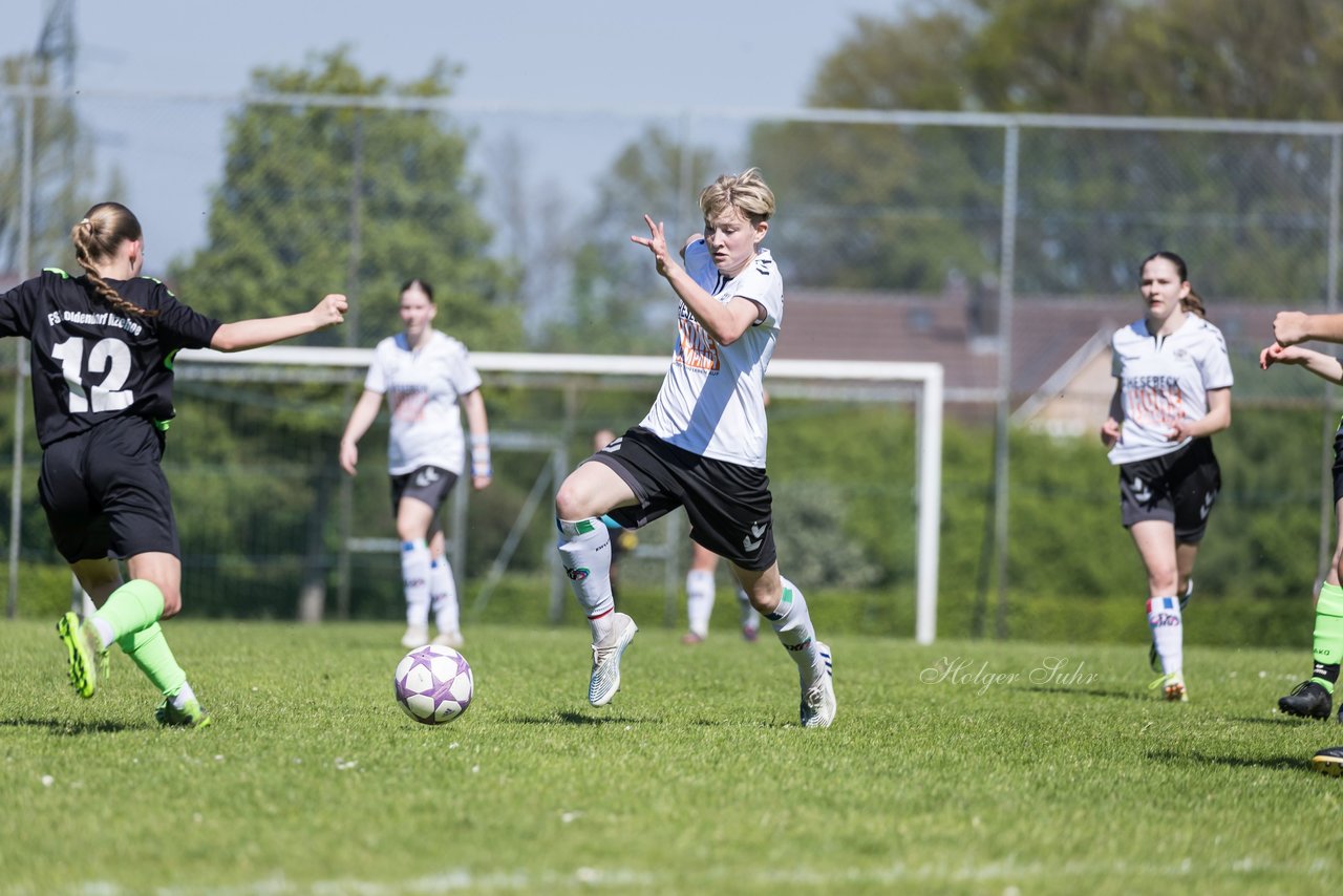 Bild 138 - wBJ SV Henstedt Ulzburg - FSG Oldendorf Itzehoe : Ergebnis: 6:3